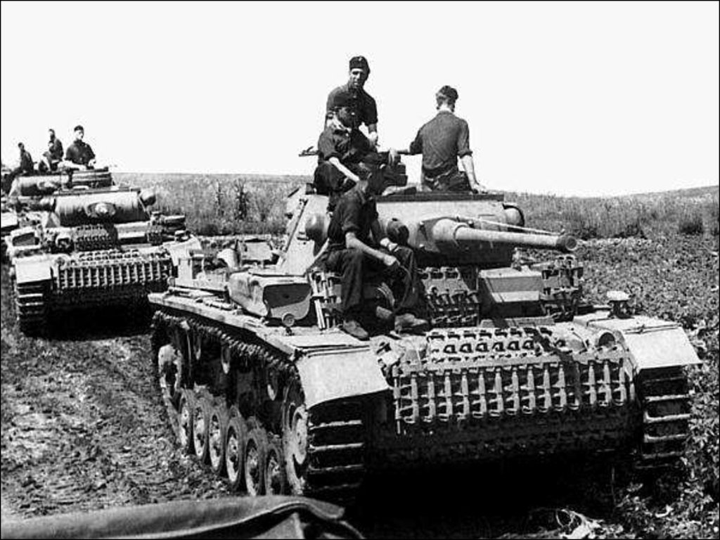 Немецкие танки против. Колонна немецких танков 1942. 4 Танковая дивизия вермахта 1945. 23 Танковая дивизия вермахта. Немецкая танковая колонна (PZ Kpfw III),.